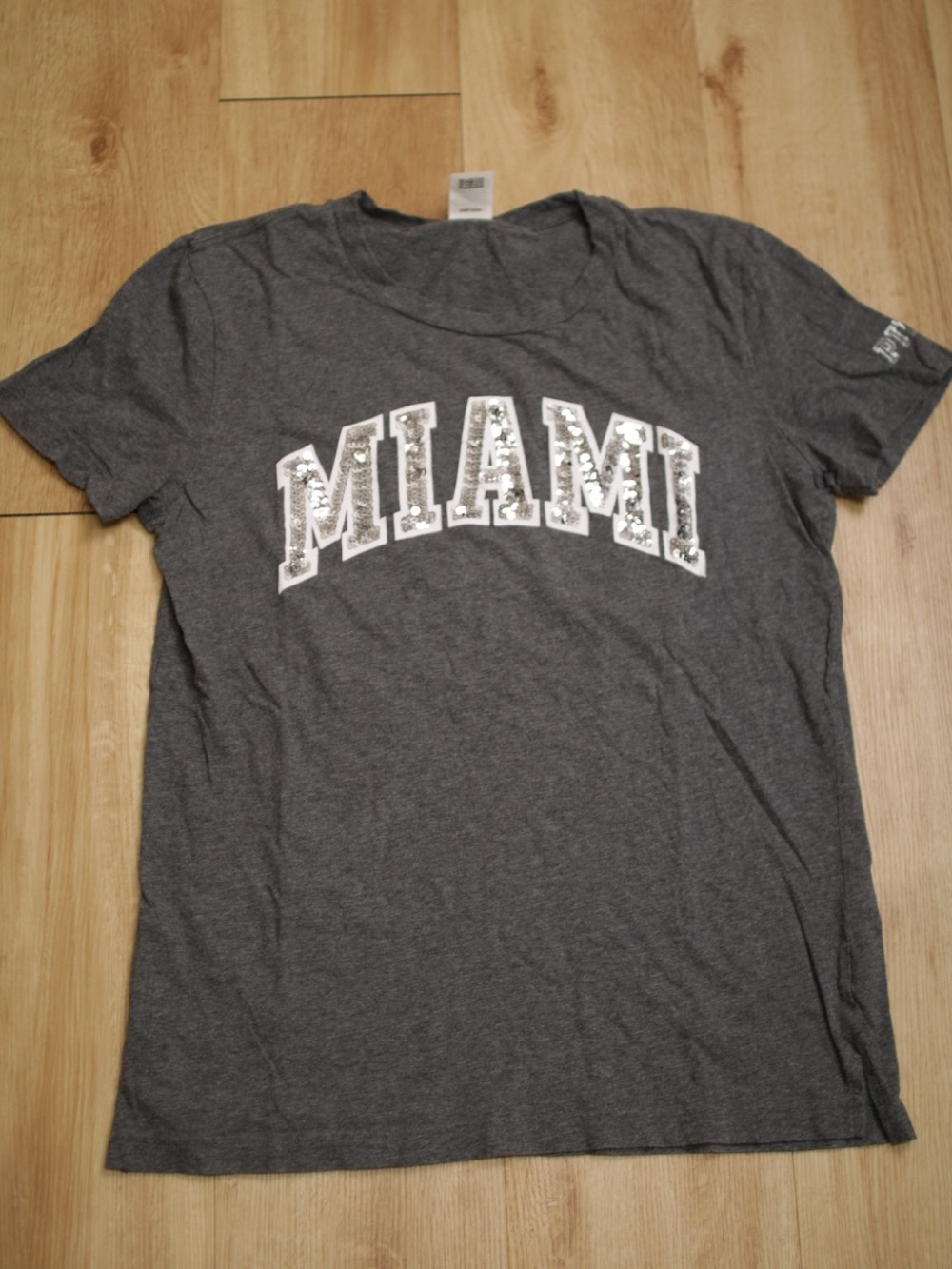 PINK Victoria's Secret Charcoal Crewneck Tee